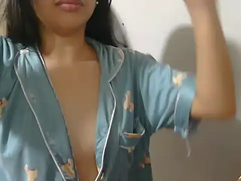 mavis_asian stripchat live cam model