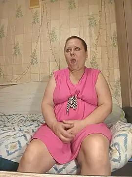 Linda070481 stripchat live cam model