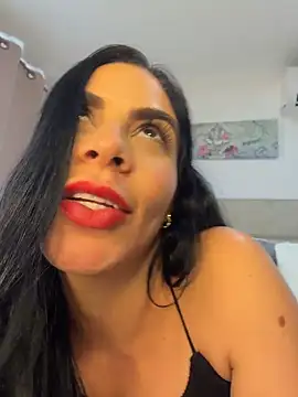 valecruz903 stripchat live cam model