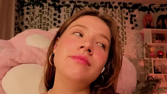 luna_cross stripchat live cam model