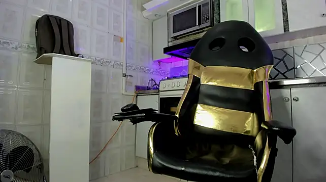 Elio_kai1 stripchat live cam model