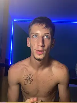 Leonardo0606 stripchat live cam model