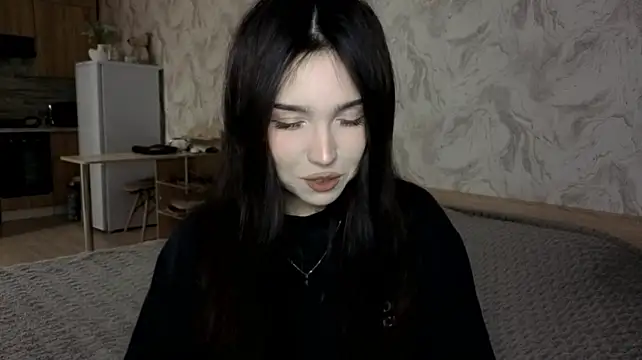 AmieSky stripchat live cam model
