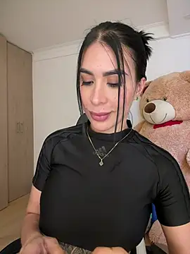 mckenzieklein stripchat live cam model