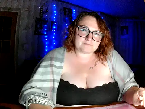 AngelQSky stripchat live cam model