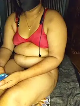 Priyanka-Khan stripchat live cam model