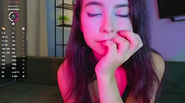 NerixalVire stripchat live cam model