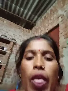 Hot_babli625 stripchat live cam model