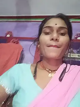 Pooja_hut stripchat live cam model