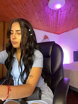 Mavi_pink stripchat live cam model