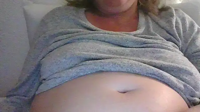 DragoneSFR stripchat live cam model