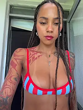 LizStorm_ stripchat live cam model