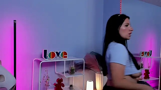 MyaAmstrong stripchat live cam model