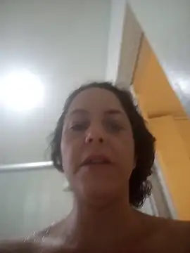 mimadinha85 stripchat live cam model