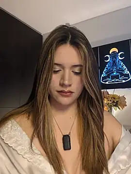maliciaworld stripchat live cam model