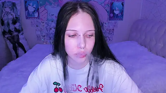 SugarBunny18 stripchat live cam model