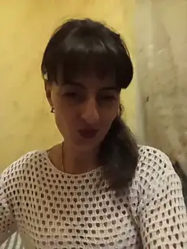 JosieLuv stripchat live cam model