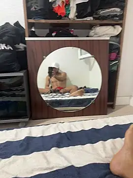 PizangoDou stripchat live cam model