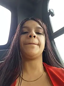 Layla-daring stripchat live cam model