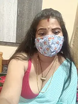 Madhusri_Tamil_Telugu stripchat live cam model