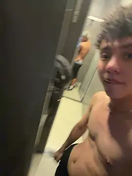 yoursexyjose stripchat live cam model