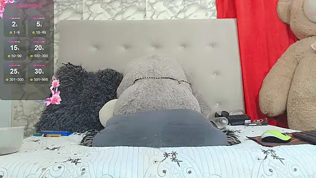 Miss-Amanda stripchat live cam model