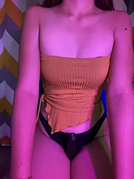 Keshayummy2027 stripchat live cam model