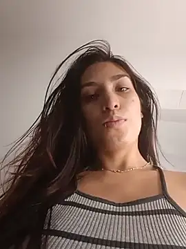 Chloemendoza stripchat live cam model