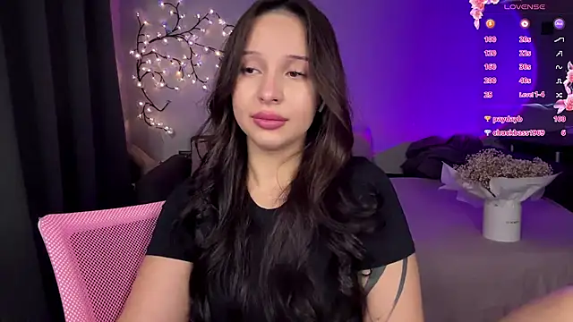WeepyMoon stripchat live cam model