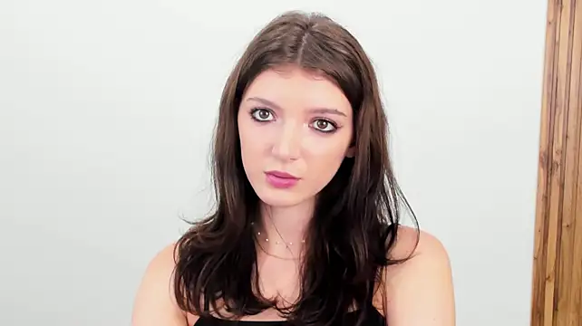 SophiaProve stripchat live cam model