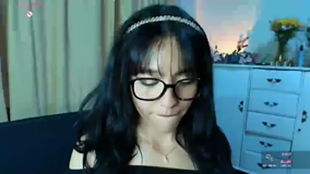 Katecr stripchat live cam model