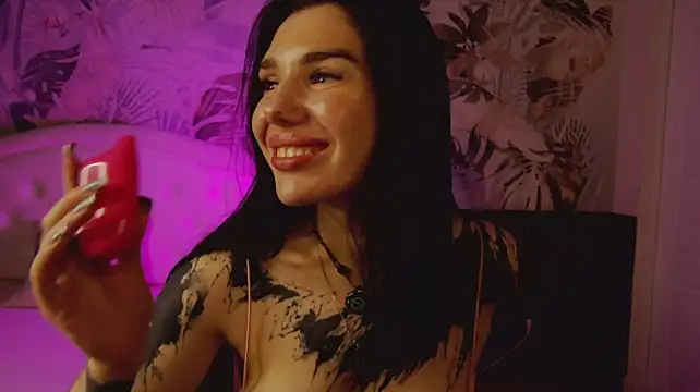 DarcyDarkness stripchat live cam model