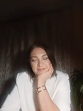 MargoSky48 stripchat live cam model