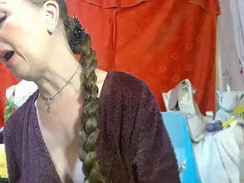 hottieperla stripchat live cam model