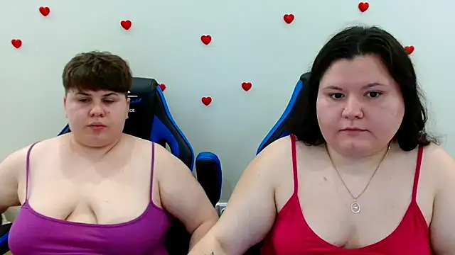 BeckyAndHellen stripchat live cam model