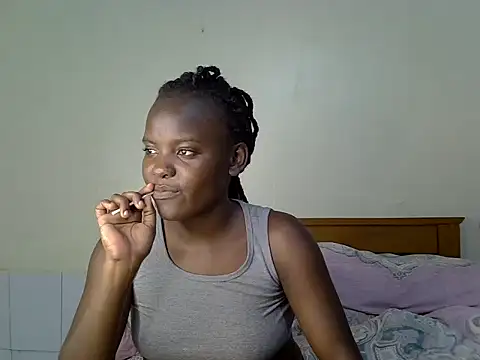 Nasty_milly stripchat live cam model