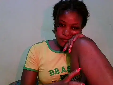 sweet_ebony98 stripchat live cam model