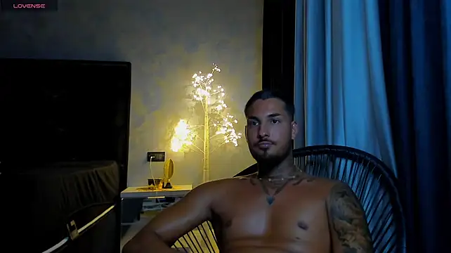 KennySteel stripchat live cam model
