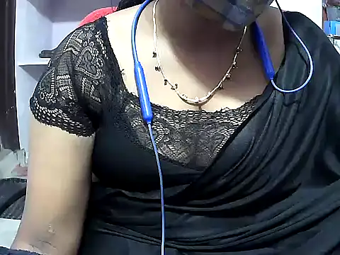 telugu_ammaye_001 stripchat live cam model