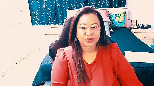 Indianlust69 stripchat live cam model