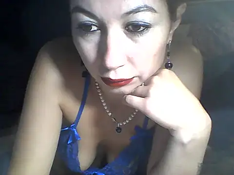 Olesja stripchat live cam model
