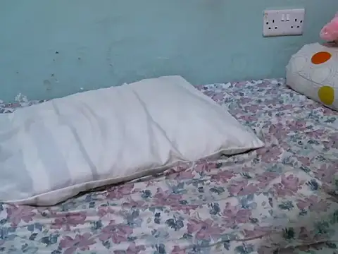lupita_0 stripchat live cam model