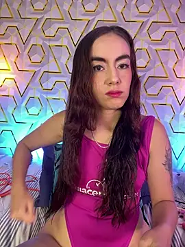 MelanyyJhonson15 stripchat live cam model