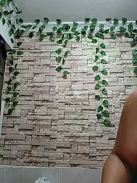 Michelle_Brito1 stripchat live cam model