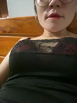 tttan1 stripchat live cam model