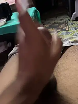 KeenedGreat stripchat live cam model
