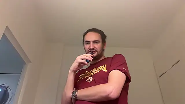 Hebrewhammers42 stripchat live cam model