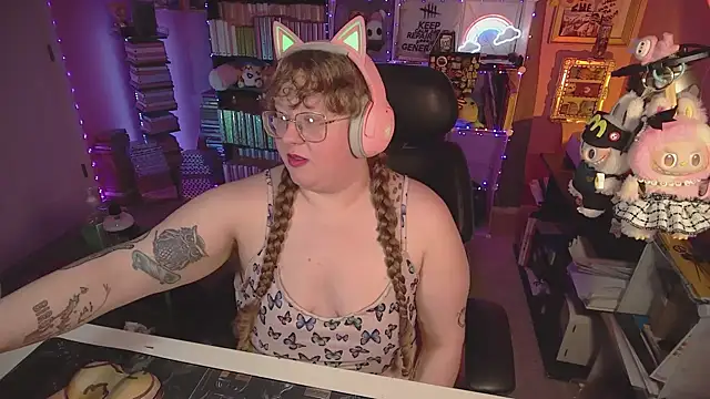 FatVeronica stripchat live cam model