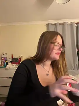 cherryrosealiee stripchat live cam model