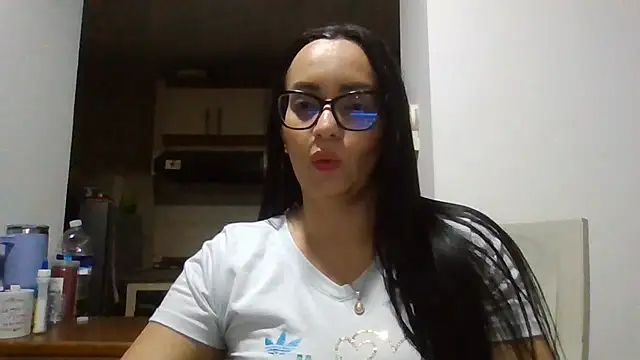 sarita_star stripchat live cam model